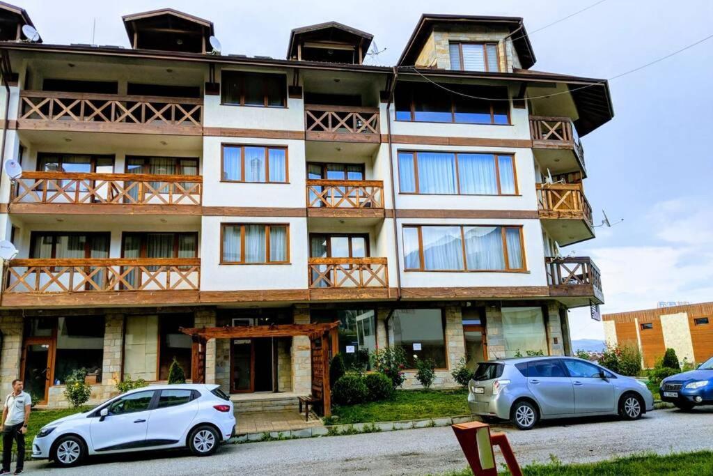 Large Gondola Apartment - Center, Neon Bansko Exterior foto